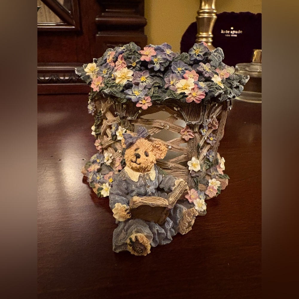 2000 Boyds Bear "Clementine ... Garden Romance" Tealight Candle Holder #27757